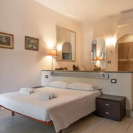 Tiberina - Trastevere Apartment