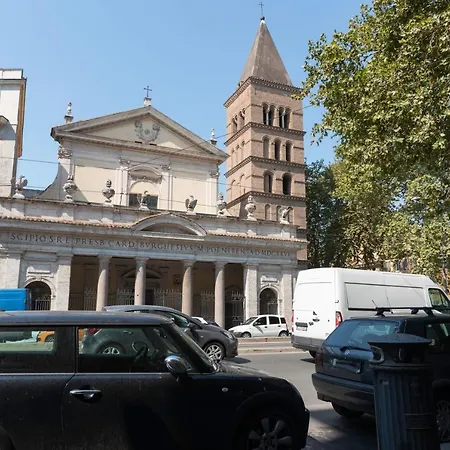 Tiberina - Trastevere Apartment
