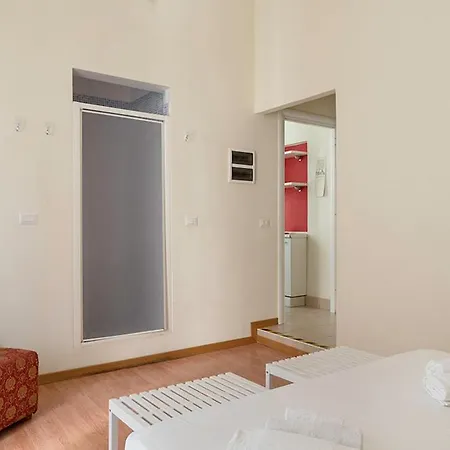 Tiberina - Trastevere Apartment *